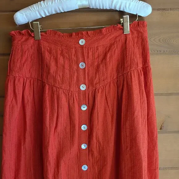 Tularosa Kit Midi Skirt Cherry Red Button Front High Waist Large NWOT Boho Pinup - Picture 4 of 7